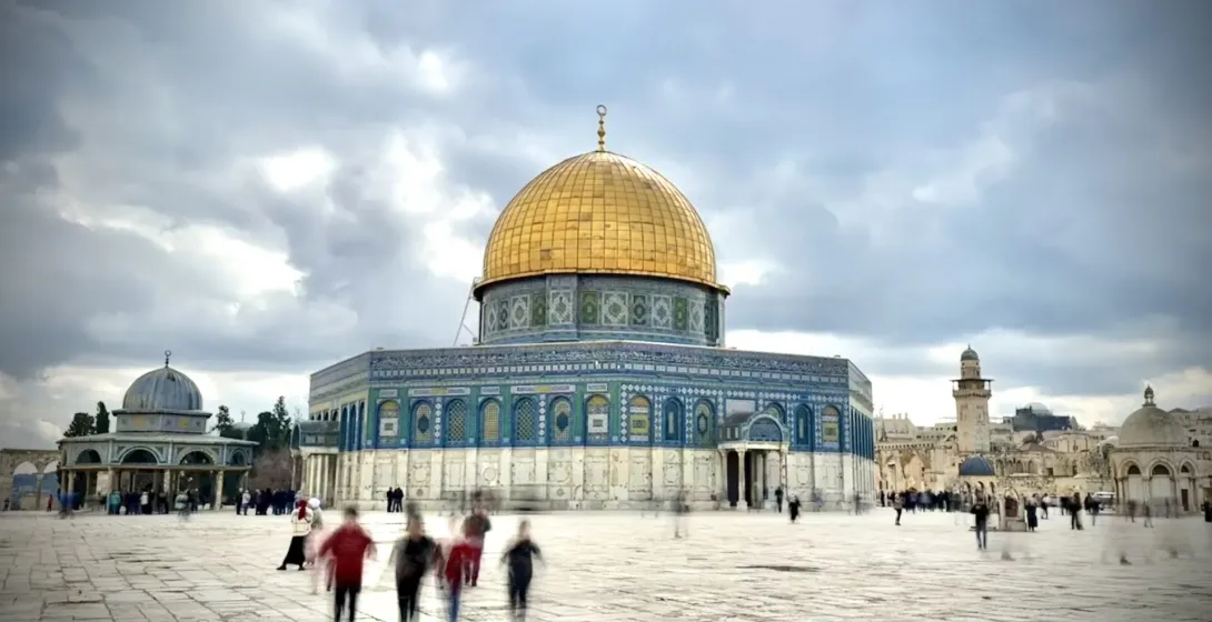 The majestic Dome of the Rock on Jerusalem's Temple Mount.
