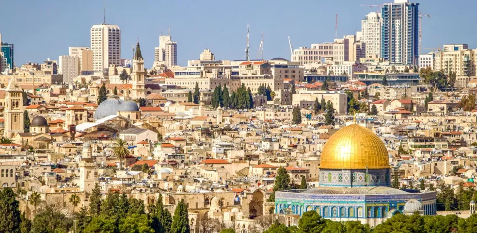 Panoramic view of Jerusalem's Old City, featuring the Dome of the Rock.